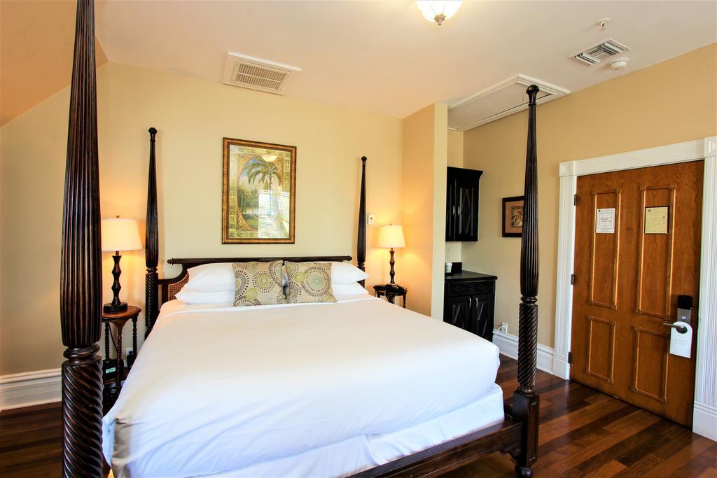Southernmost House Hotel (Adults Only) Key West Extérieur photo