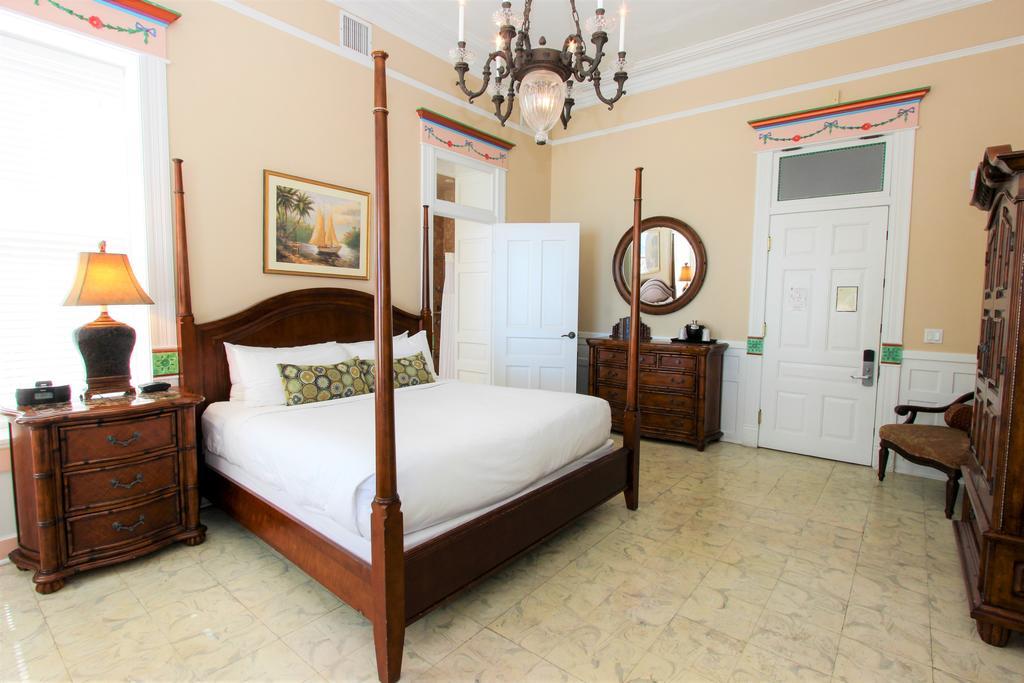 Southernmost House Hotel (Adults Only) Key West Extérieur photo