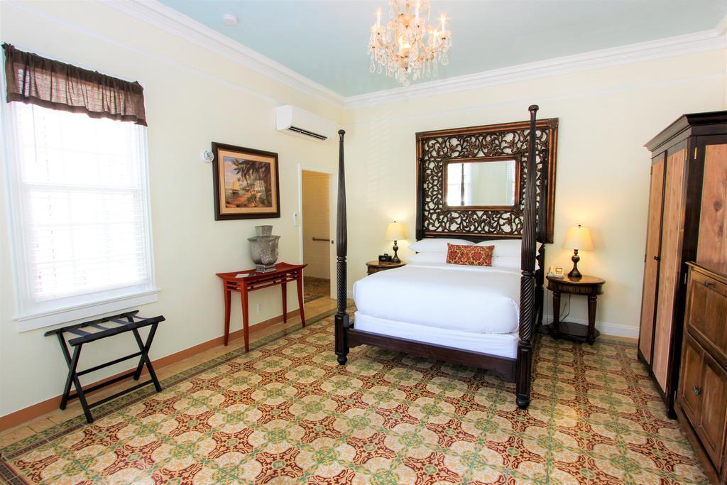 Southernmost House Hotel (Adults Only) Key West Extérieur photo